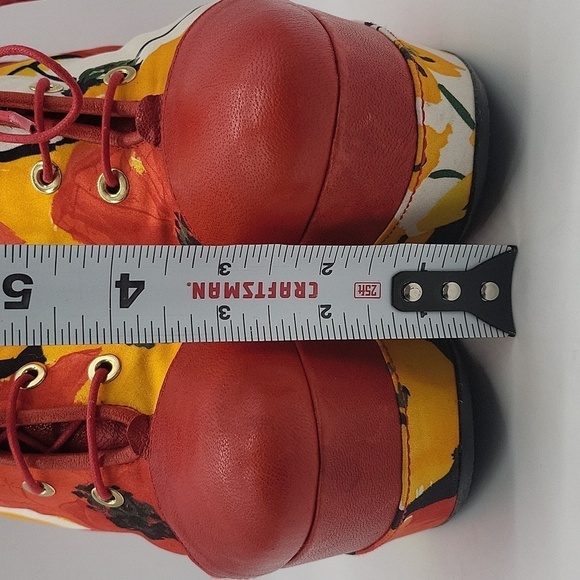 1053- Stuart Weitzman Red Floral Lace-Up Platform Wedge Heels Size 9 - Picture 8 of 17